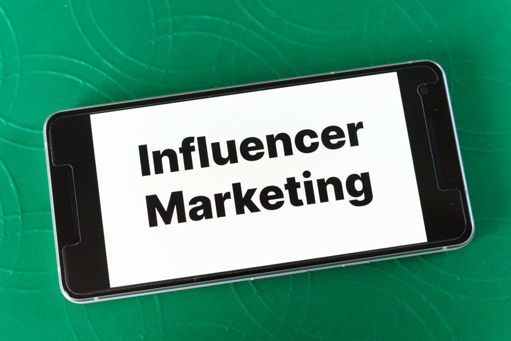 influencer marketing - smartphone